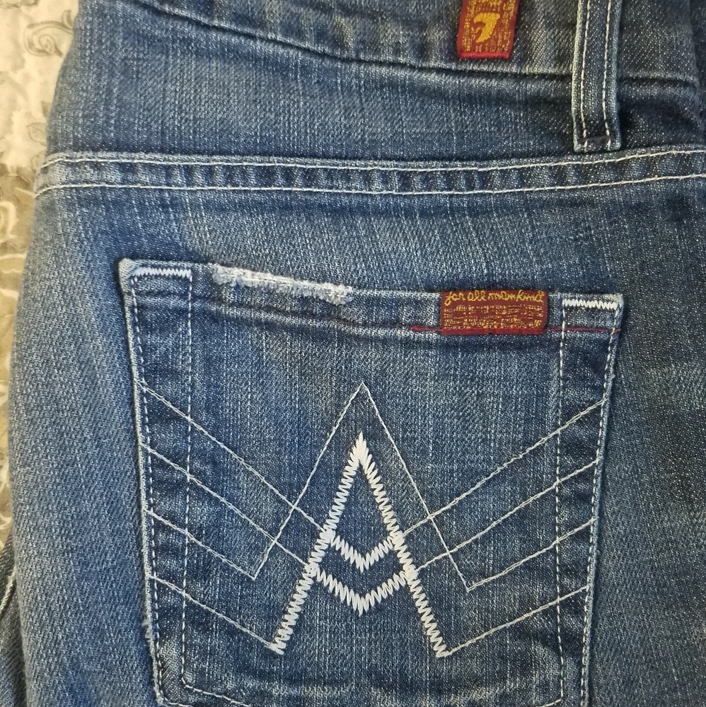 7 for all mankind boot cut Jean's sz 28